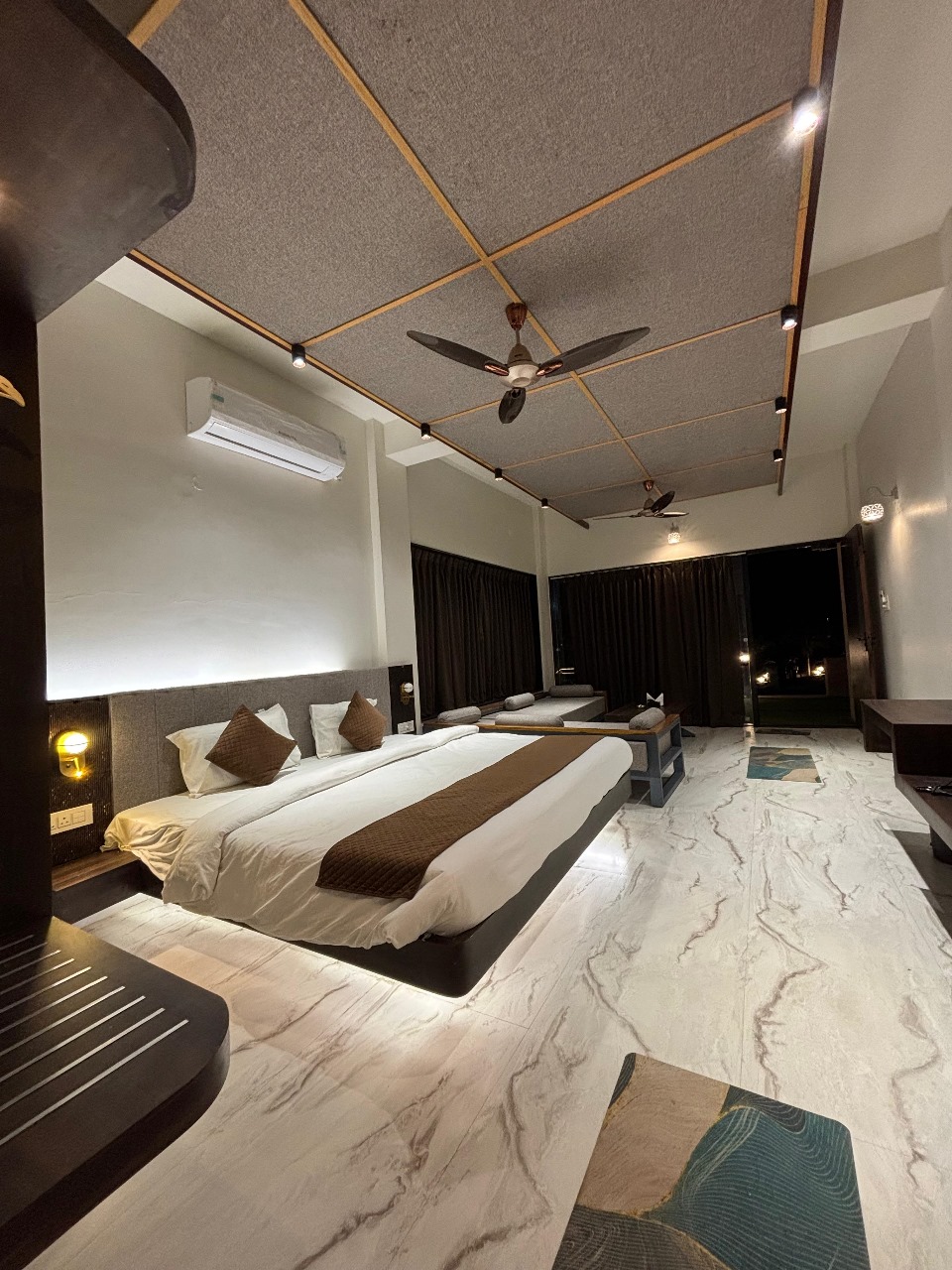 WhatsApp-Image-2025-06-04-at-23.00.09_07ec93fb